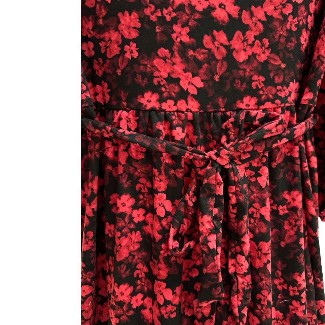 Red floral midi length dress, full length sleeves, v neck, front flap for easy access for breastfeeding and pumping. Ties around back for tightening as needed.